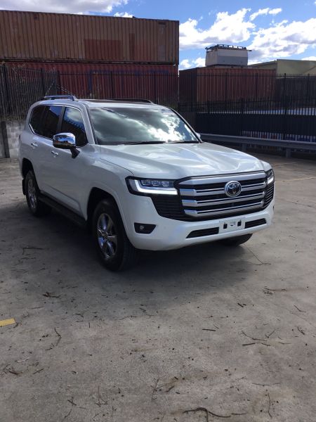 TOYOTA LANDCRUISER