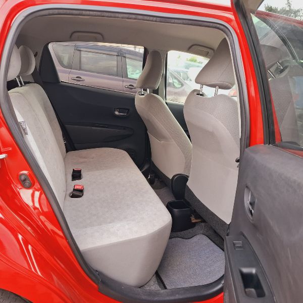  17290  TOYOTA VITZ  2011  