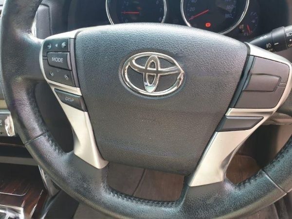  22402  TOYOTA MARK-X  2011  