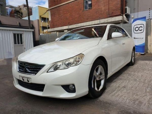  22402  TOYOTA MARK-X  2011  