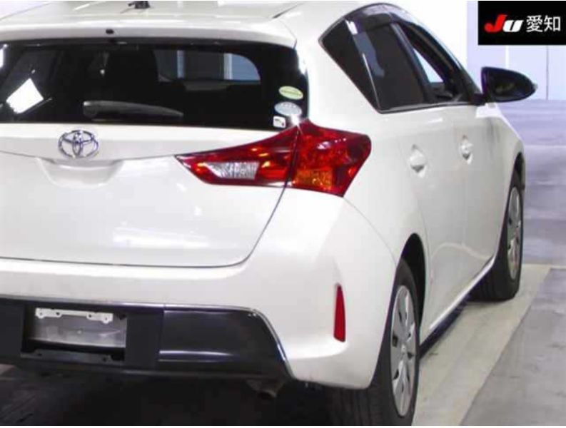  24172  TOYOTA AURIS  2012  