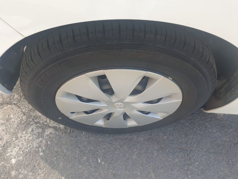  24172  TOYOTA AURIS  2012  