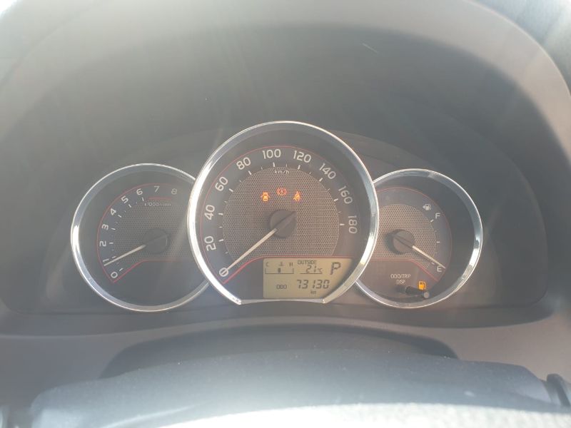  24172  TOYOTA AURIS  2012  