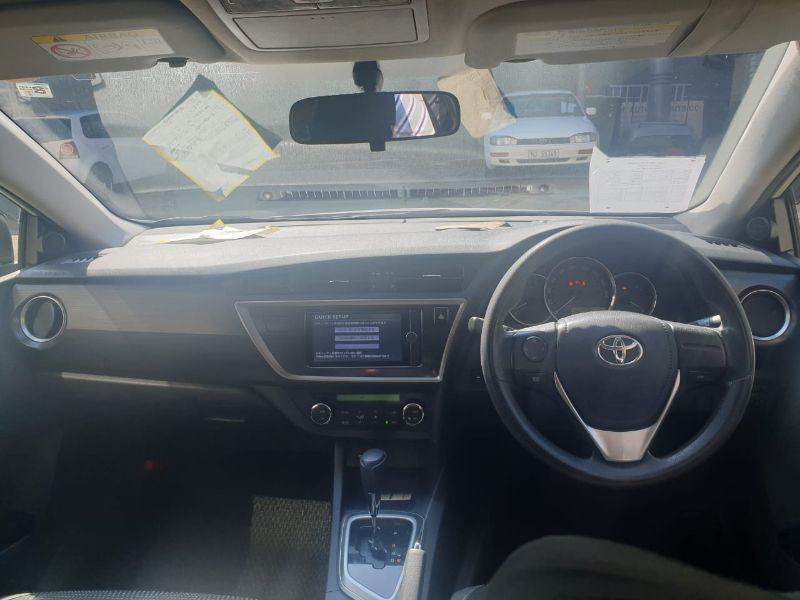  24172  TOYOTA AURIS  2012  