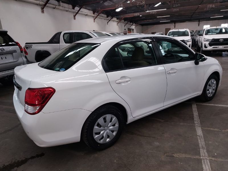  24679  TOYOTA COROLLA AXIO  2014  