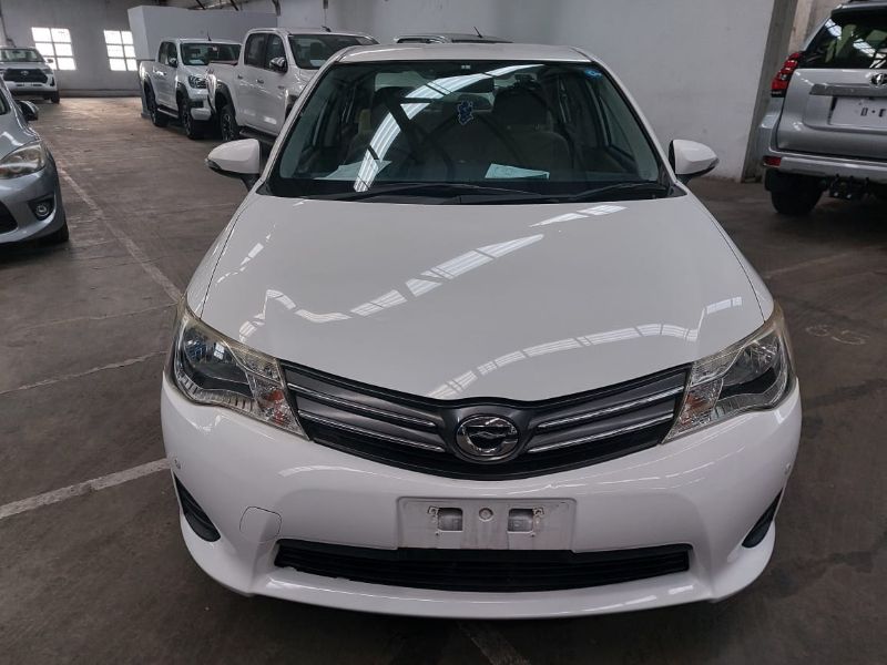  24679  TOYOTA COROLLA AXIO  2014  