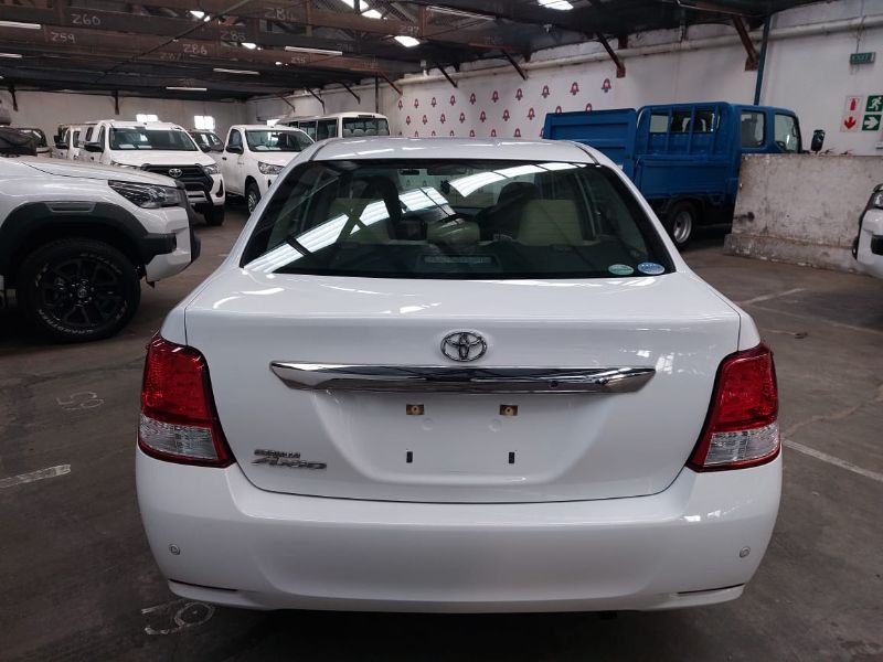  24679  TOYOTA COROLLA AXIO  2014  