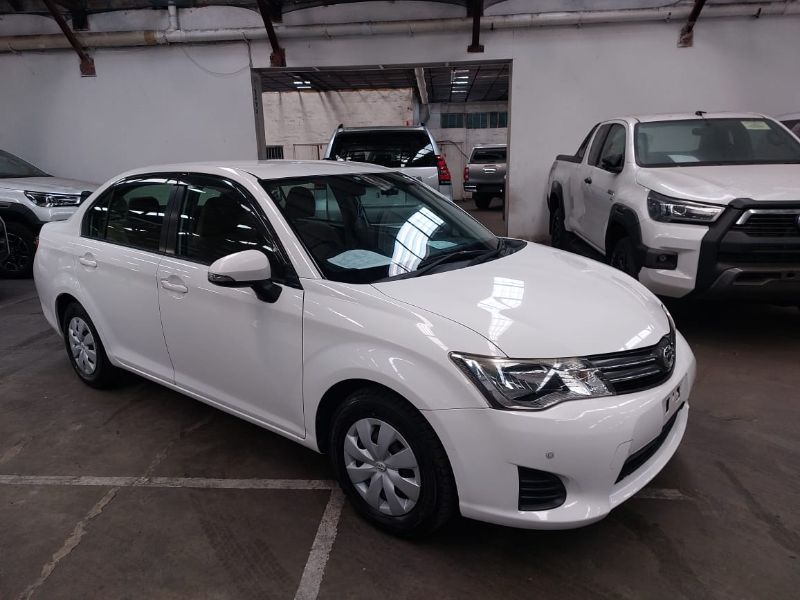  24679  TOYOTA COROLLA AXIO  2014  