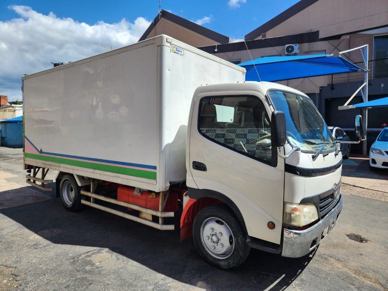  25119  TOYOTA DYNA  2007  