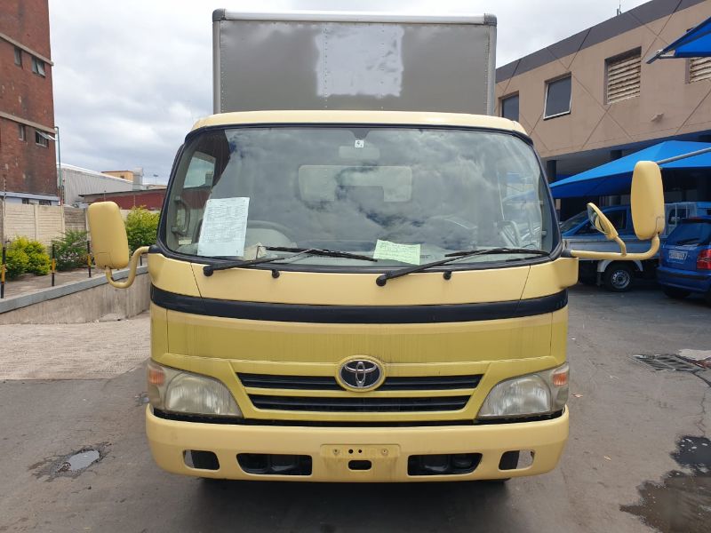  25120  TOYOTA DYNA  2008  