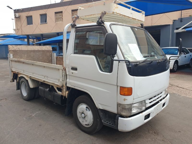  25121  TOYOTA DYNA  1995  