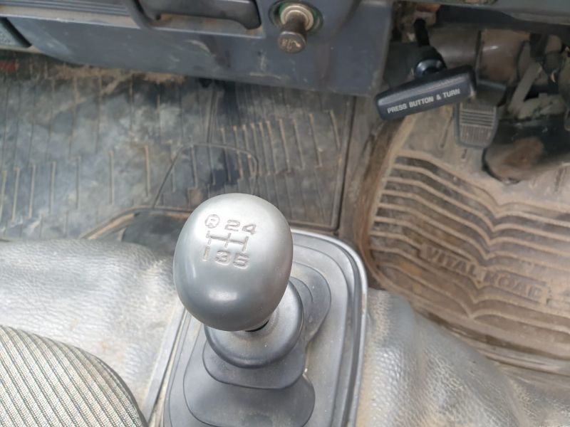 25121  TOYOTA DYNA  1995  