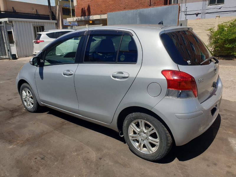  25191  TOYOTA VITZ  2010  