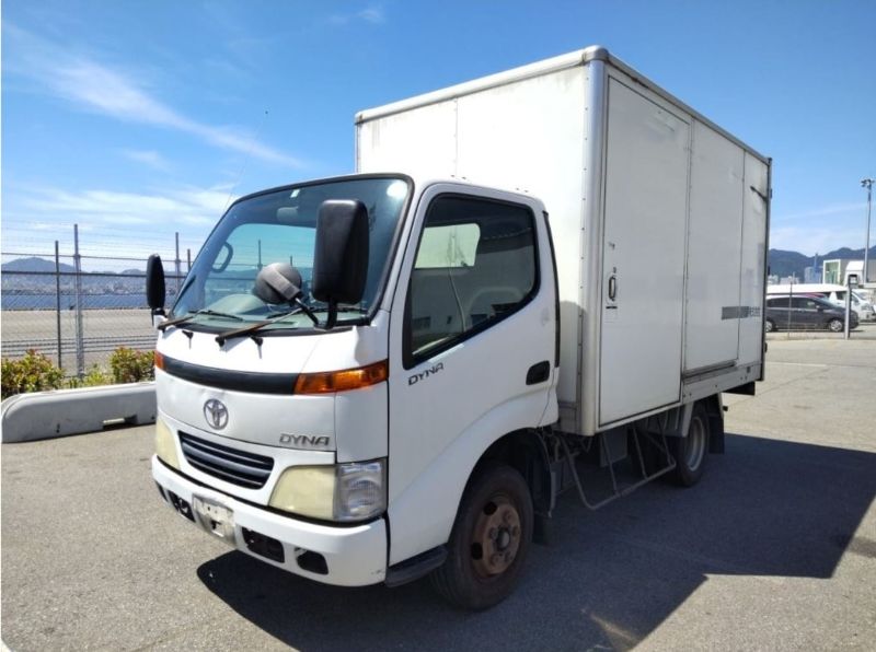 25287  TOYOTA DYNA  2000  