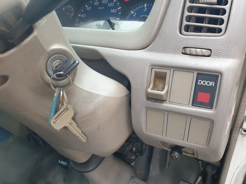  25287  TOYOTA DYNA  2000  