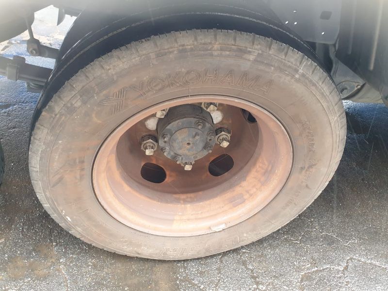  25287  TOYOTA DYNA  2000  