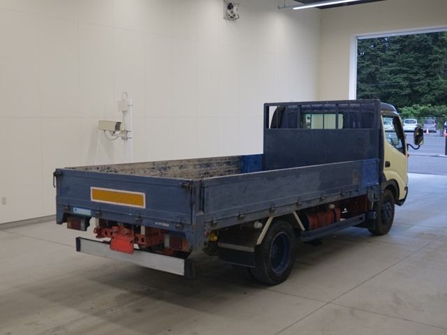  25402  HINO DUTRO  2001  