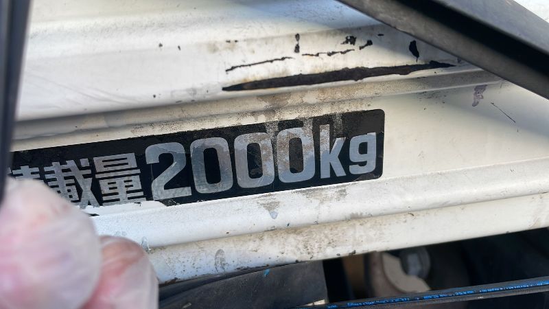  25403  HINO DUTRO  2005  