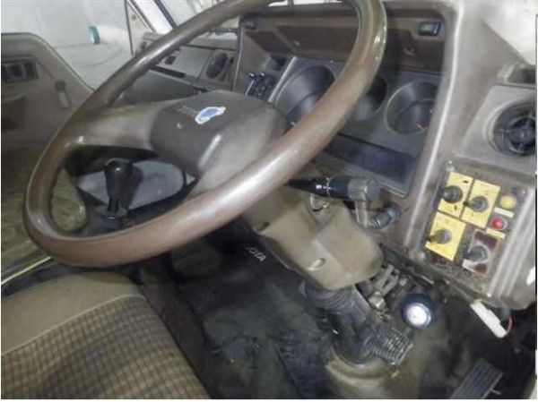  25565  TOYOTA DYNA  1990  