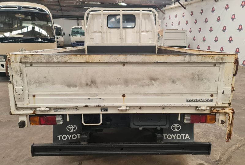  25565  TOYOTA DYNA  1990  