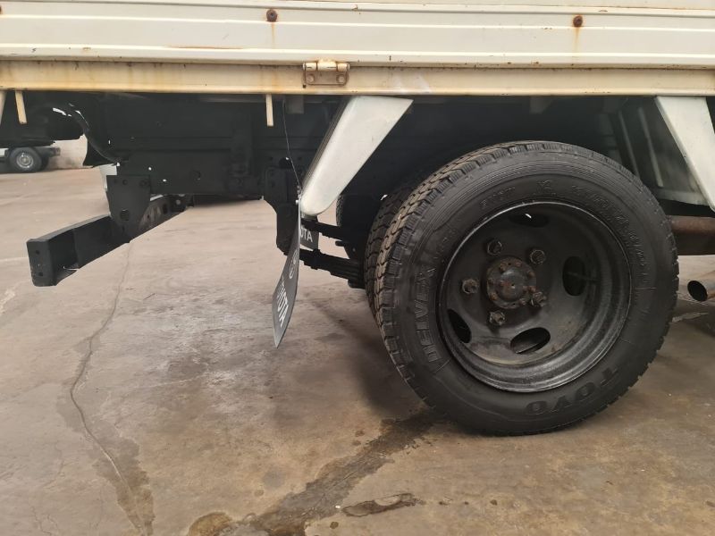  25565  TOYOTA DYNA  1990  