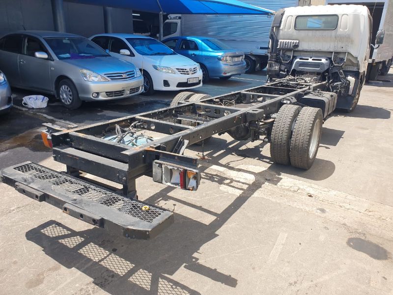  25567  TOYOTA DYNA  2004  