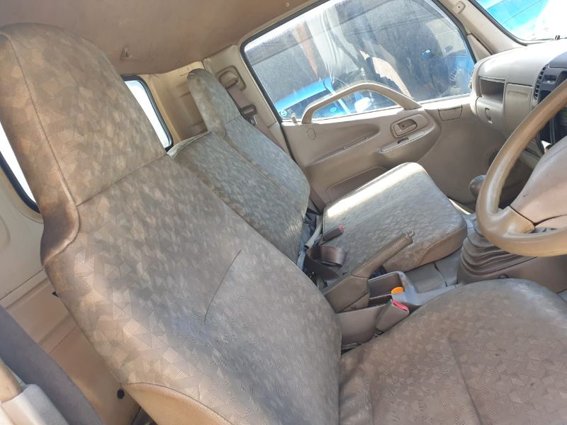  25567  TOYOTA DYNA  2004  