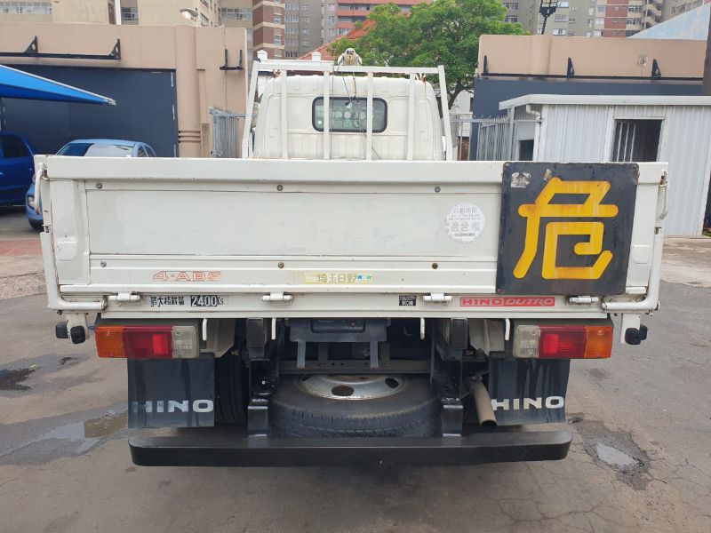  25591  HINO DUTRO  2000  