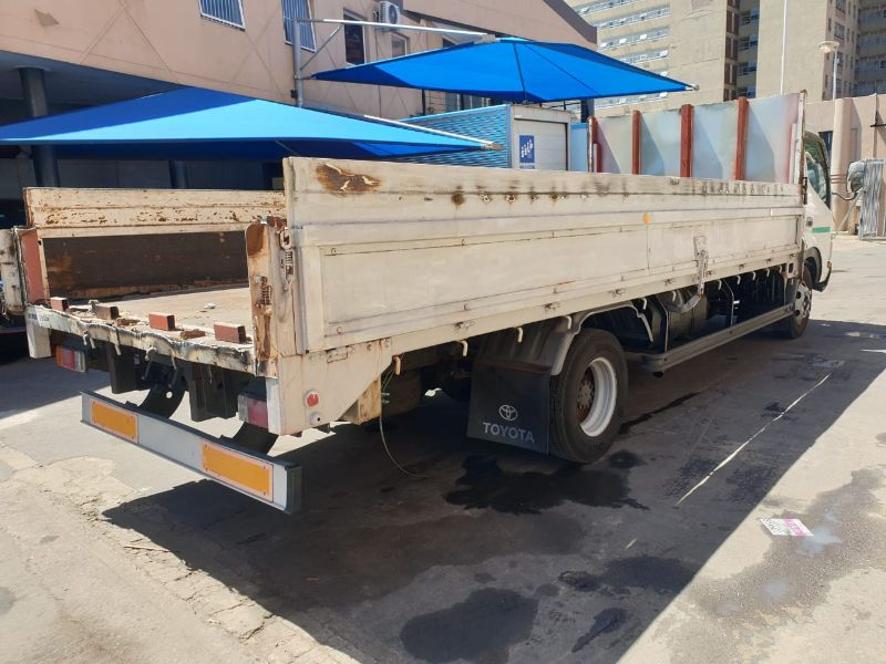  25604  TOYOTA DYNA  2003  