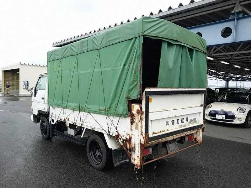  25622  TOYOTA DYNA  1992  