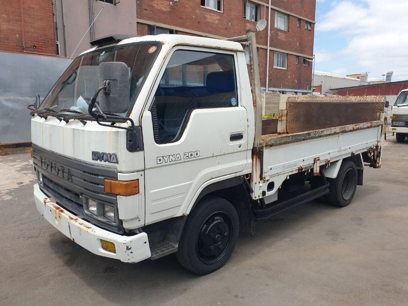  25622  TOYOTA DYNA  1992  