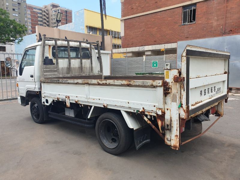  25622  TOYOTA DYNA  1992  