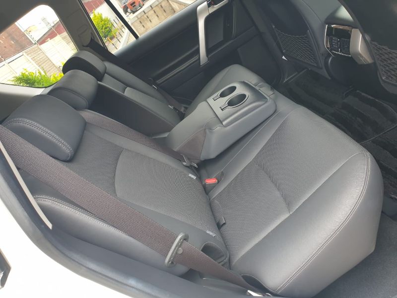  25629  TOYOTA LANDCRUISER PRADO  2018  