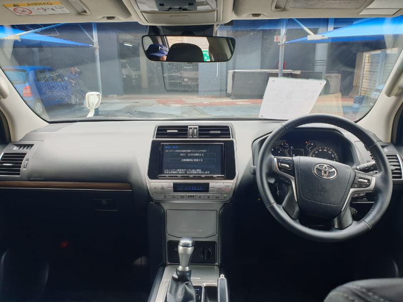  25629  TOYOTA LANDCRUISER PRADO  2018  