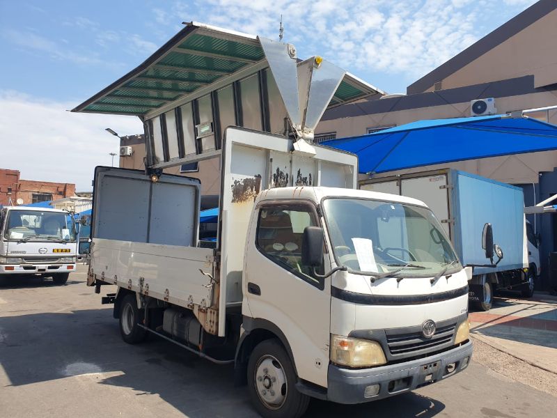  25670  TOYOTA DYNA  2008  