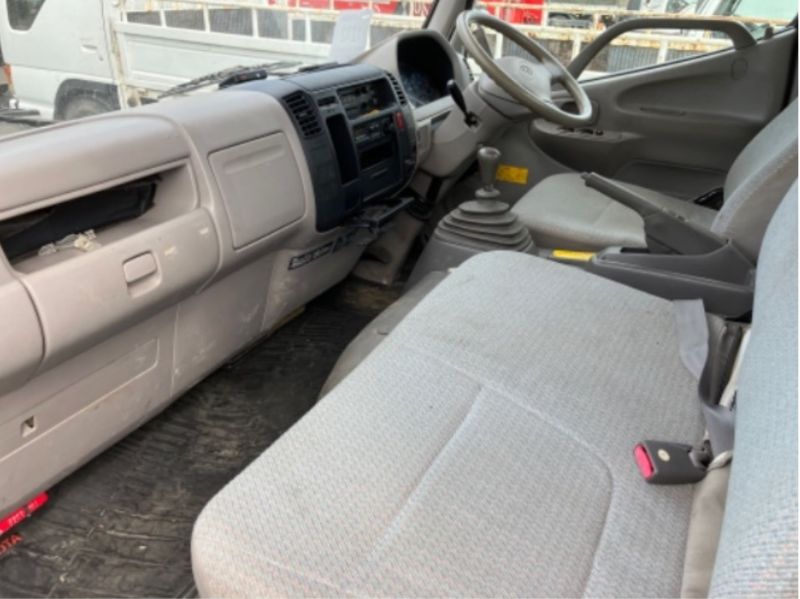  25698  TOYOTA DYNA  1999  