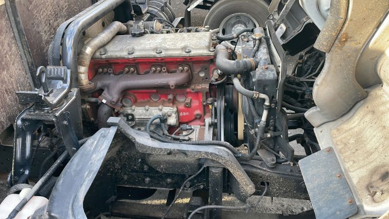  25698  TOYOTA DYNA  1999  