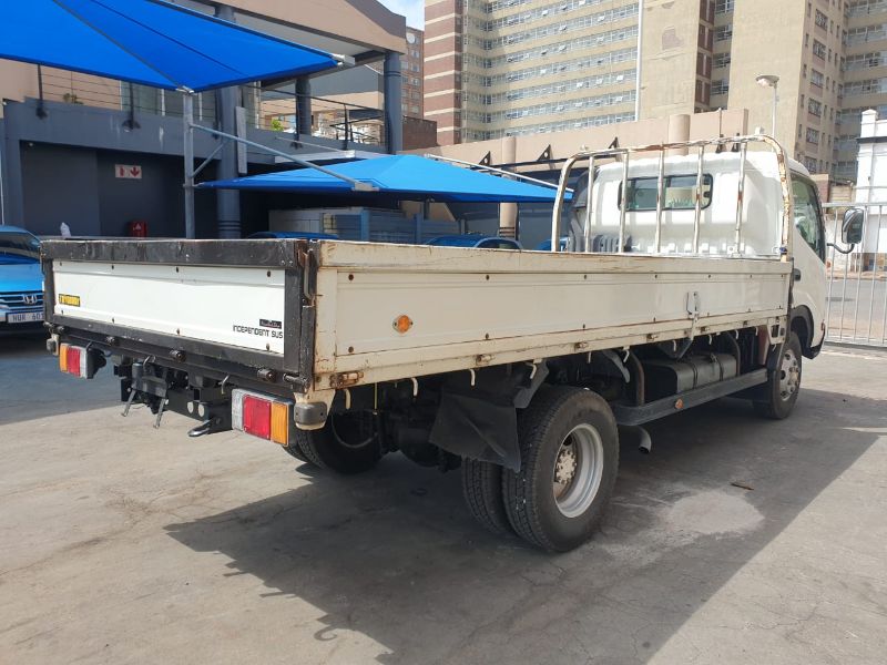  25698  TOYOTA DYNA  1999  
