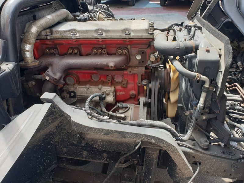  25698  TOYOTA DYNA  1999  
