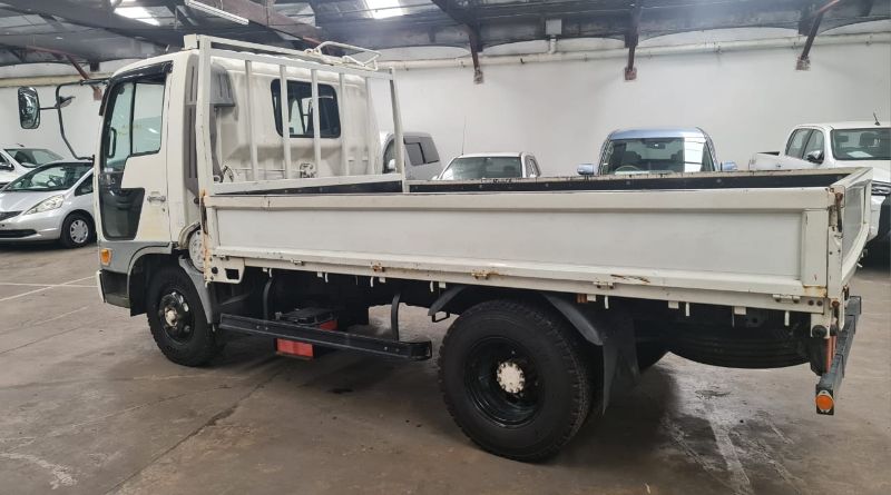  25700  TOYOTA DYNA  1999  