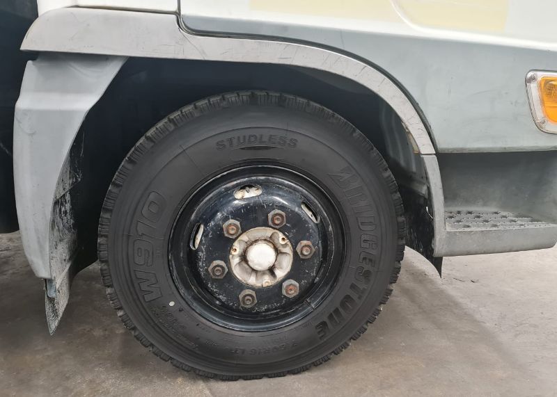  25700  TOYOTA DYNA  1999  
