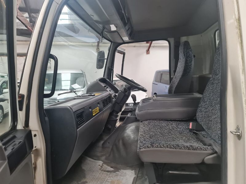  25700  TOYOTA DYNA  1999  
