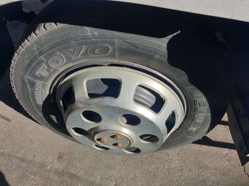  25702  TOYOTA DYNA  1996  
