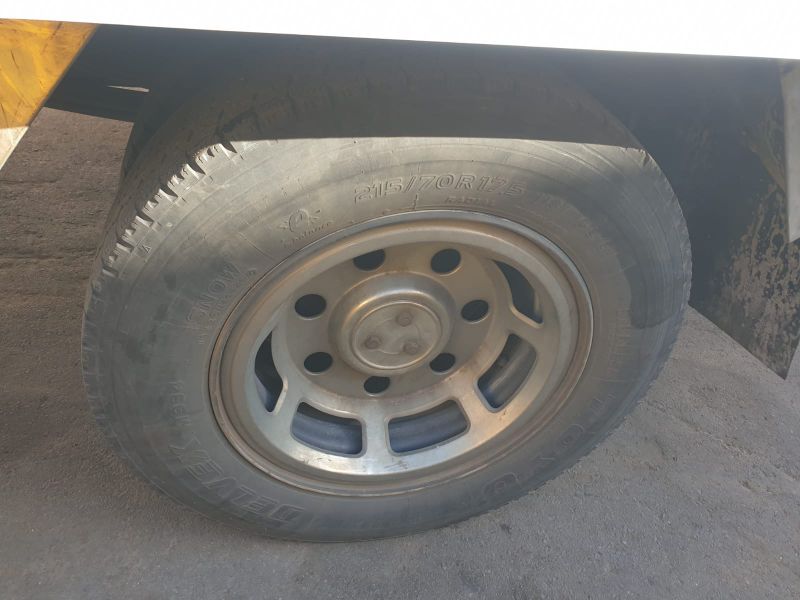  25702  TOYOTA DYNA  1996  