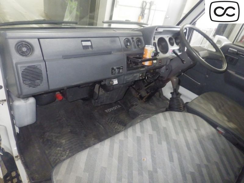  25724  TOYOTA DYNA  1995  
