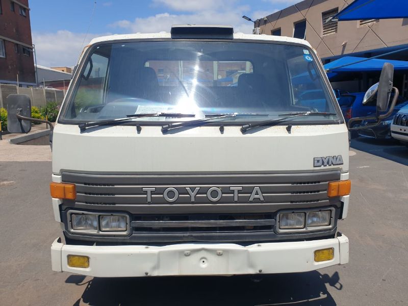  25737  TOYOTA DYNA  1992  