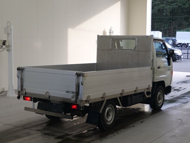  25742  TOYOTA DYNA  1996  