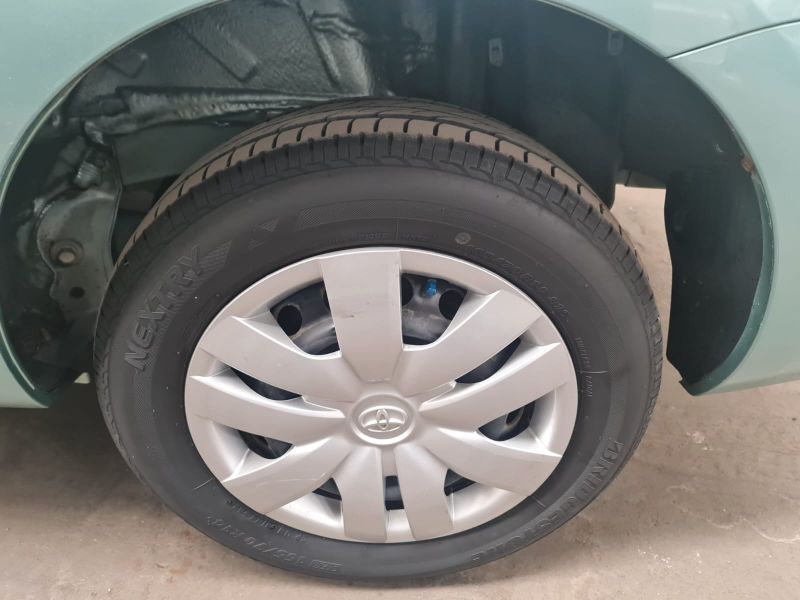  25775  TOYOTA BELTA  2006  