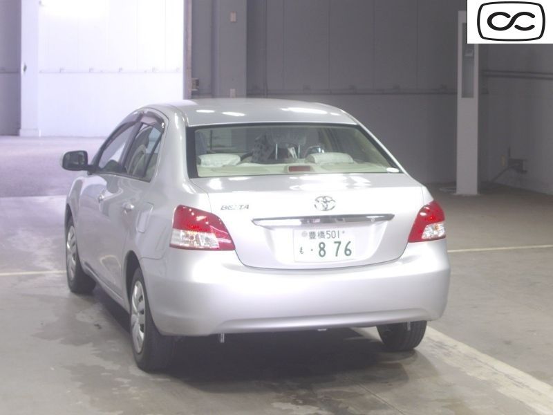  25777  TOYOTA BELTA  2011  