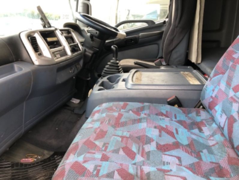  25794  HINO RANGER  2004  